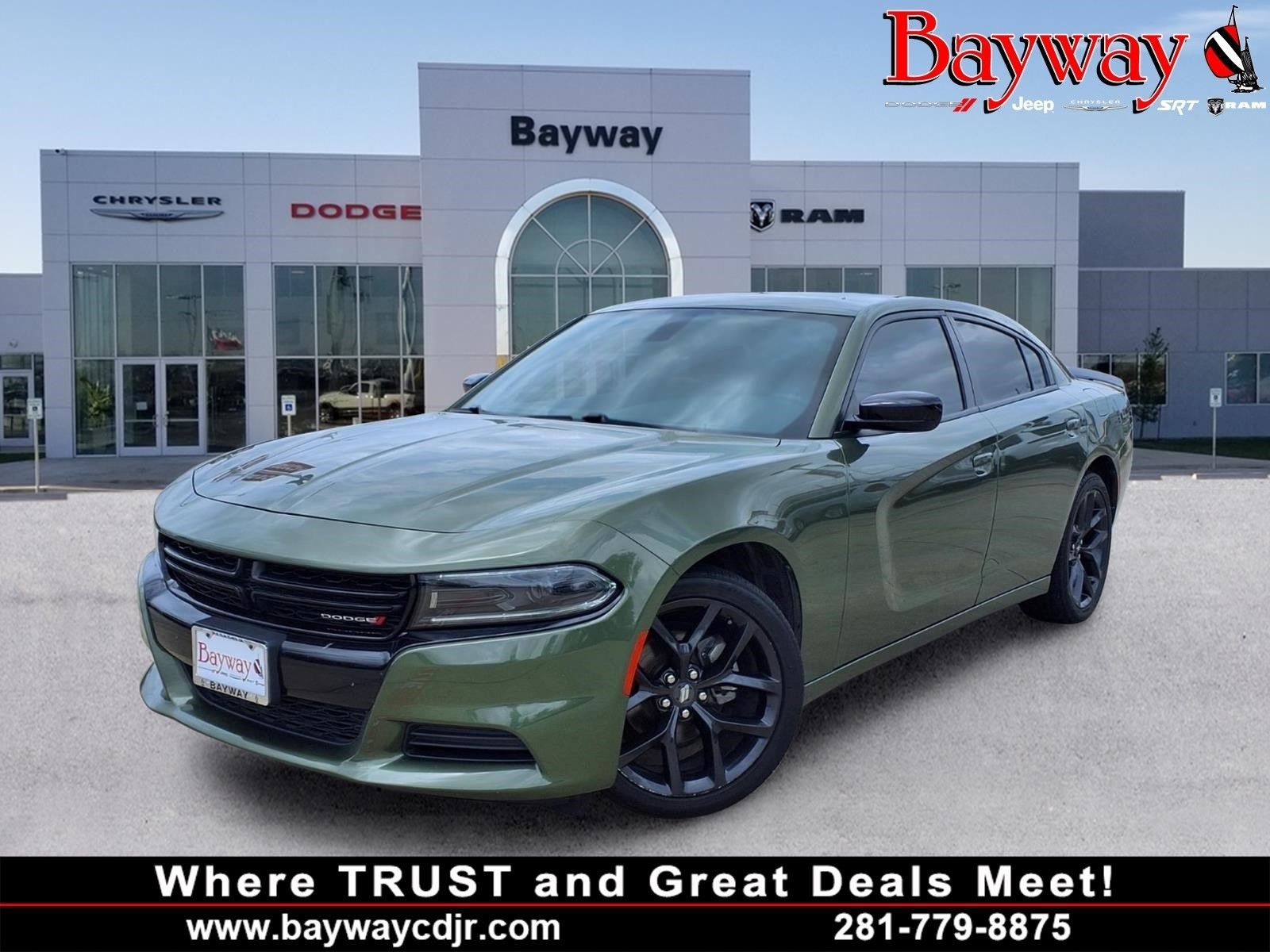 2022 Dodge Charger SXT Green at Wharton Ford