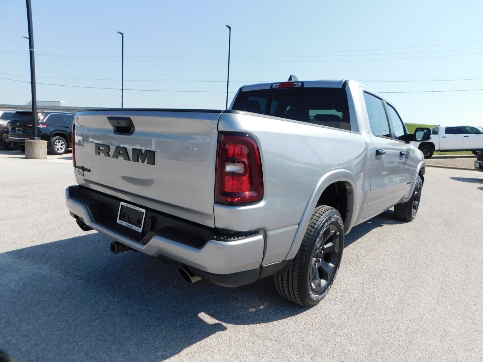 2025 Ram 1500 Big Horn/Lone Star 2