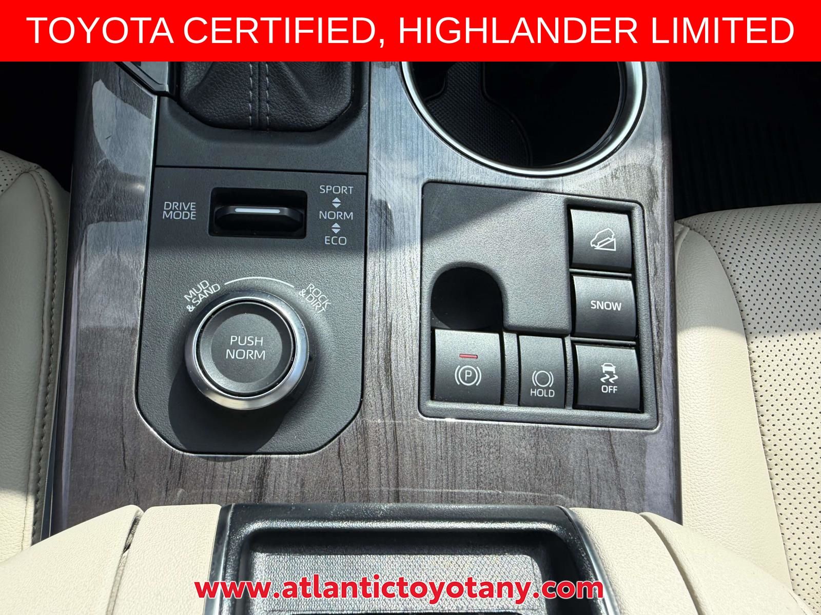 Used 2024 Toyota Highlander SUV