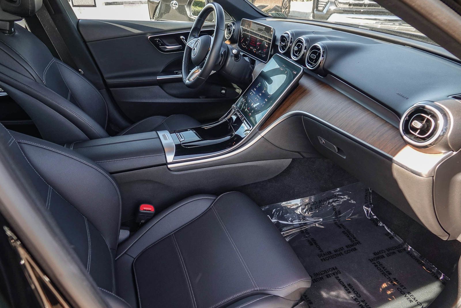 2024 Mercedes-Benz C-Class Sedan C 300 - Photo 16