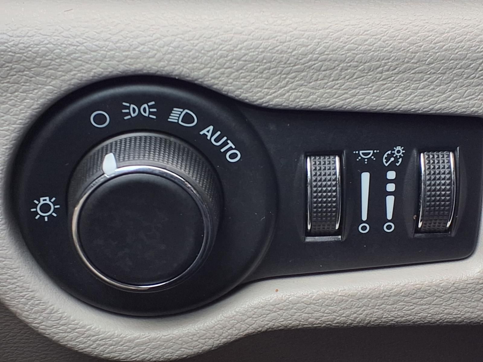 2022 Chrysler Voyager LX Silver at Texan Dodge Chrysler Jeep Ram