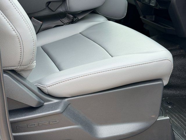 New 2026 Oxford White Ford XL image 10