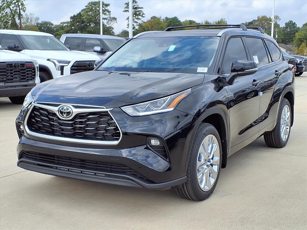 2026 Toyota Highlander Limited Black at Don McGill Toyota