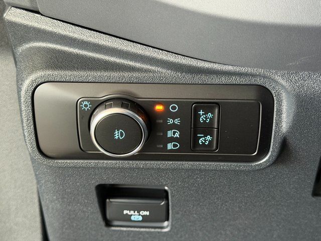 New 2026 Gray Ford Outer Banks image 35