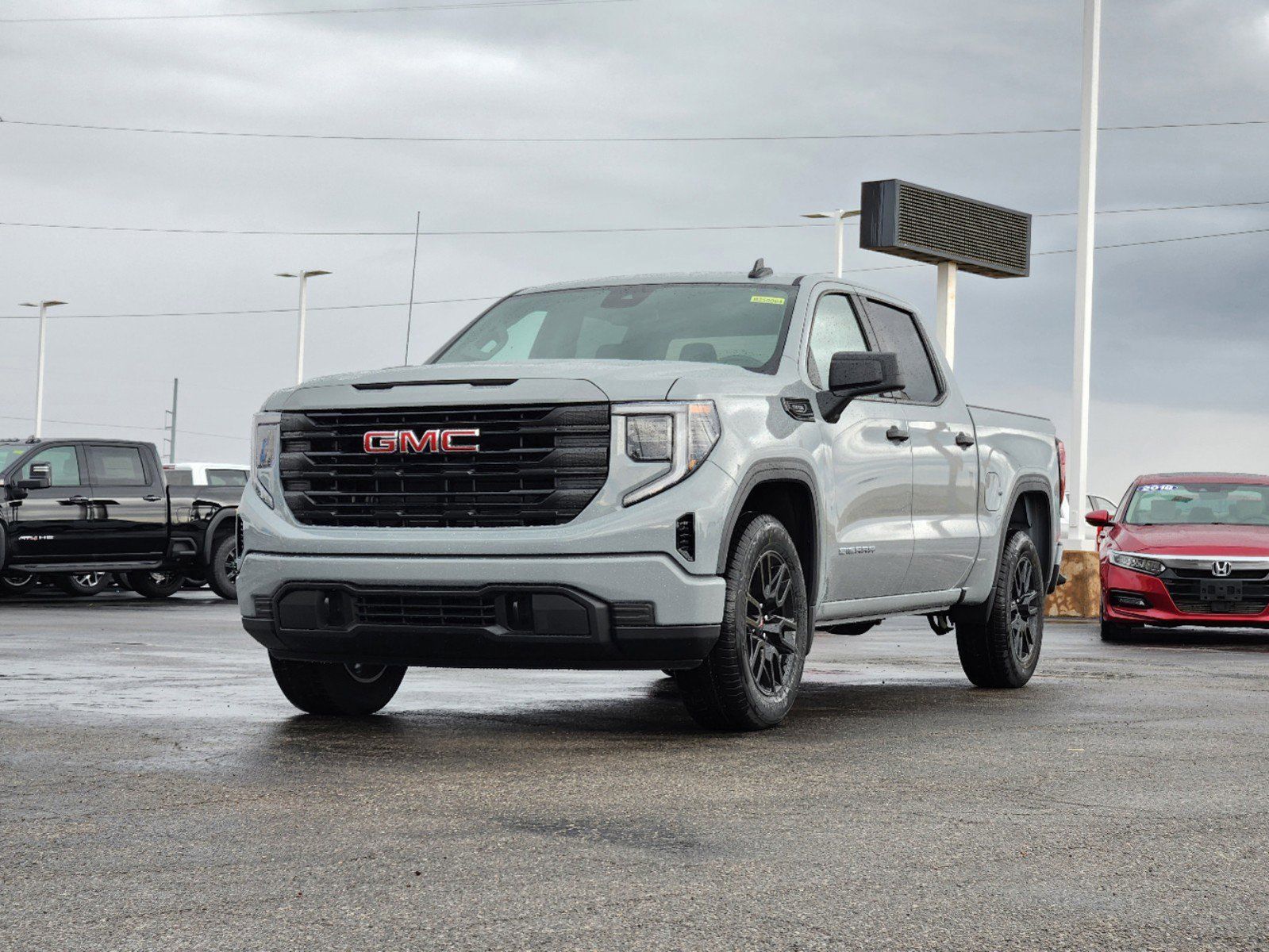 2025 GMC Sierra 1500 Pro 2