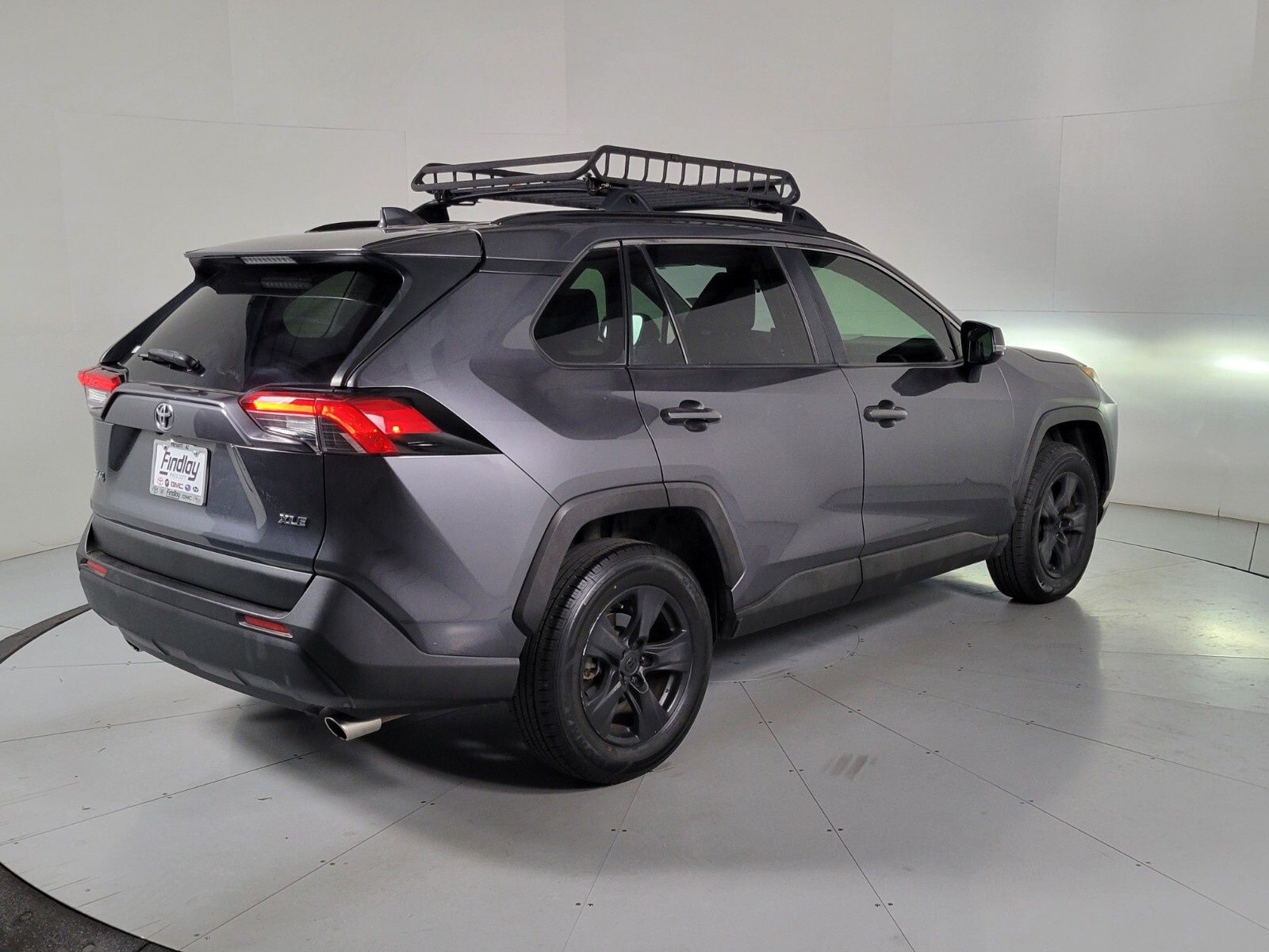 2019 Toyota RAV4 XLE 4