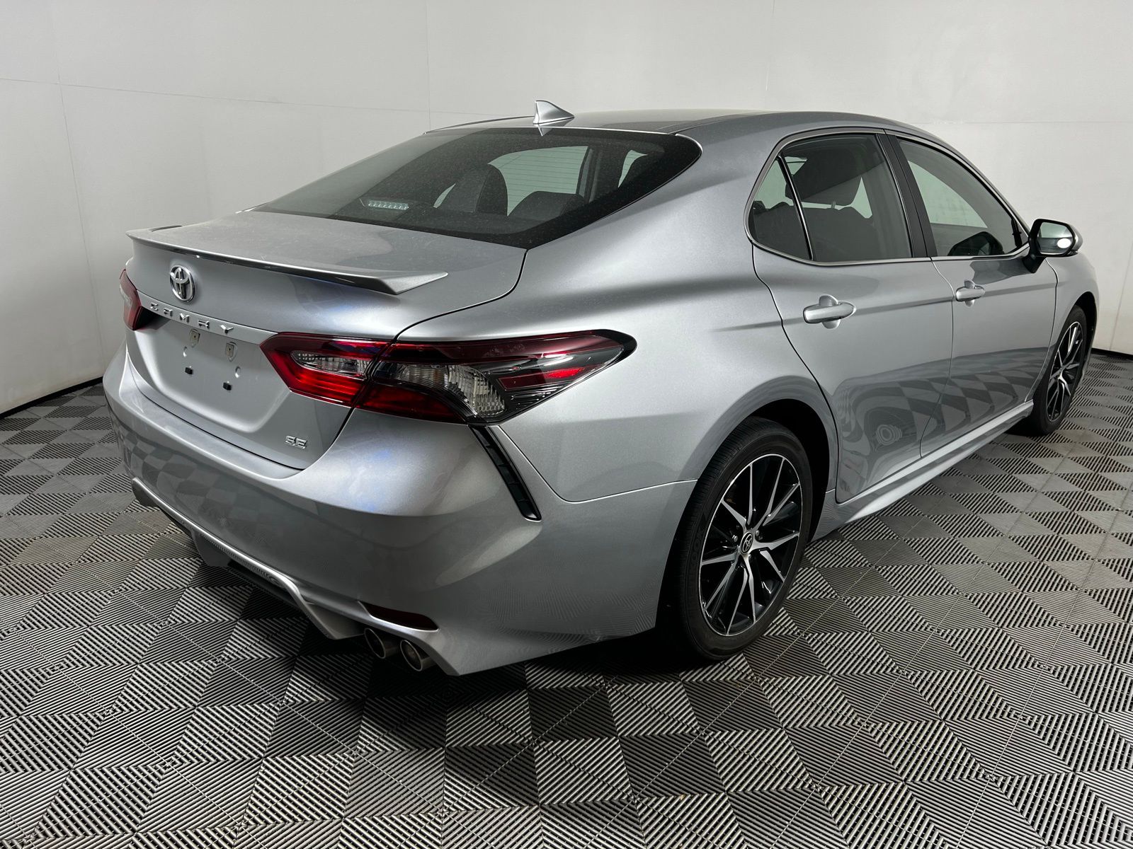 2023 Toyota Camry SE 5