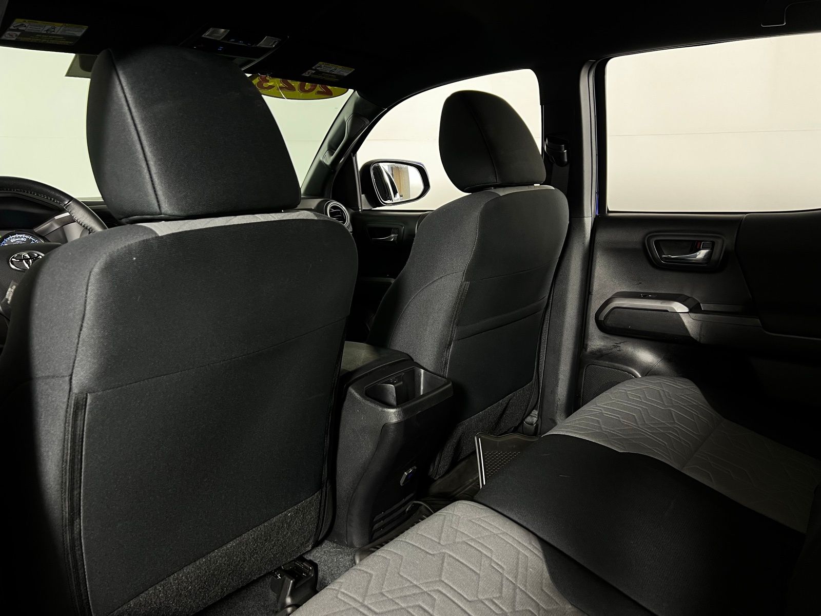 Thumbnail: 2023 Toyota Tacoma - 21