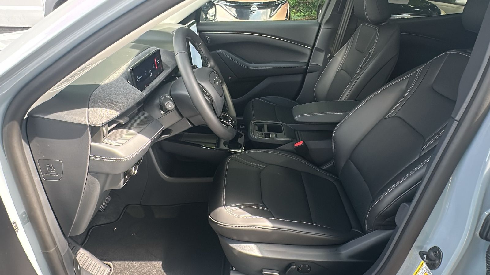 New 2026 Glacier Gray Metallic Tri-coat Ford Premium image 10