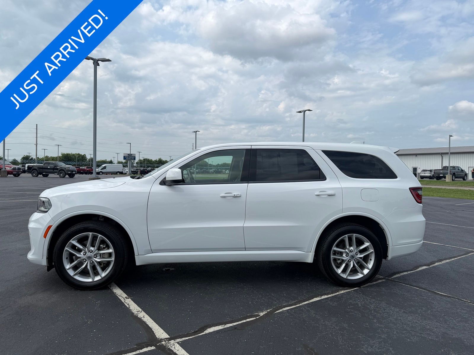 2022 Dodge Durango image 9