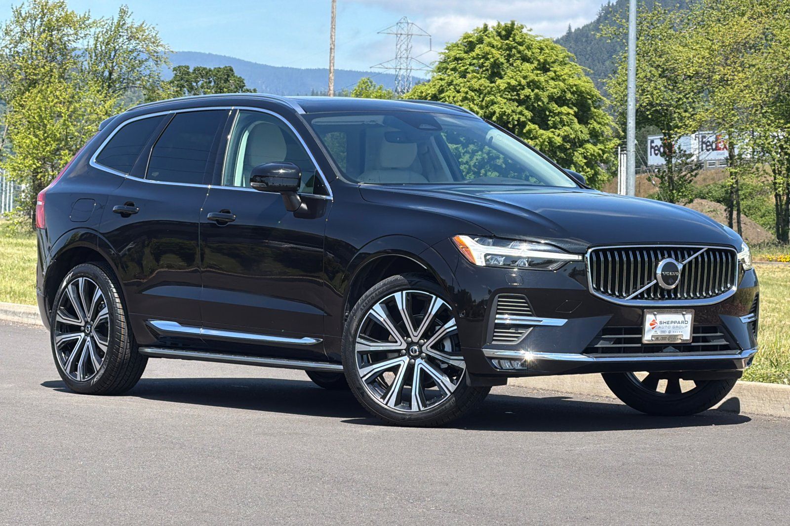 Onyx Black Metallic 2023 Volvo XC60 SUV / Crossover All-Wheel Drive Automatic