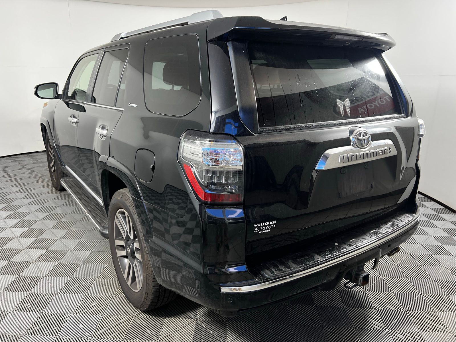 Thumbnail: 2014 Toyota 4Runner - 7