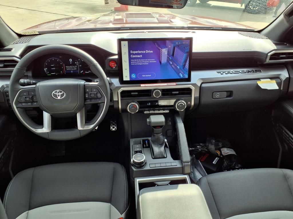 2025 Toyota Tacoma Hybrid TRD Sport - 2