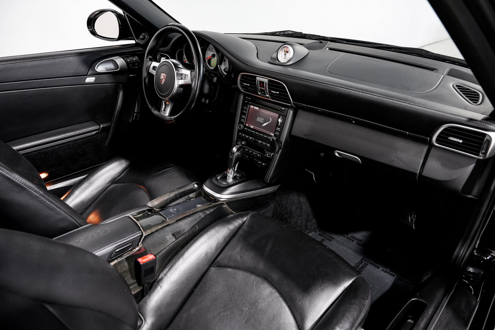 2011 Porsche 911 Turbo S — photo 31