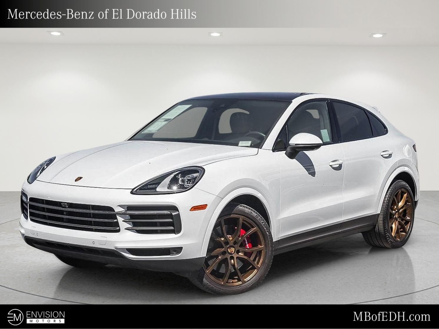 Carrara White Metallic 2023 Porsche Cayenne Coupe Coupe All-Wheel Drive 8-Speed Automatic