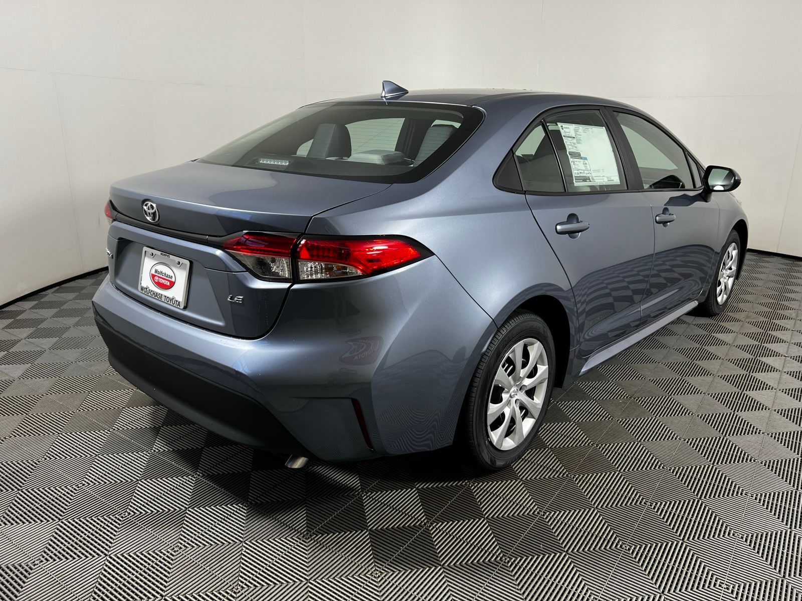 2025 Toyota Corolla LE 5