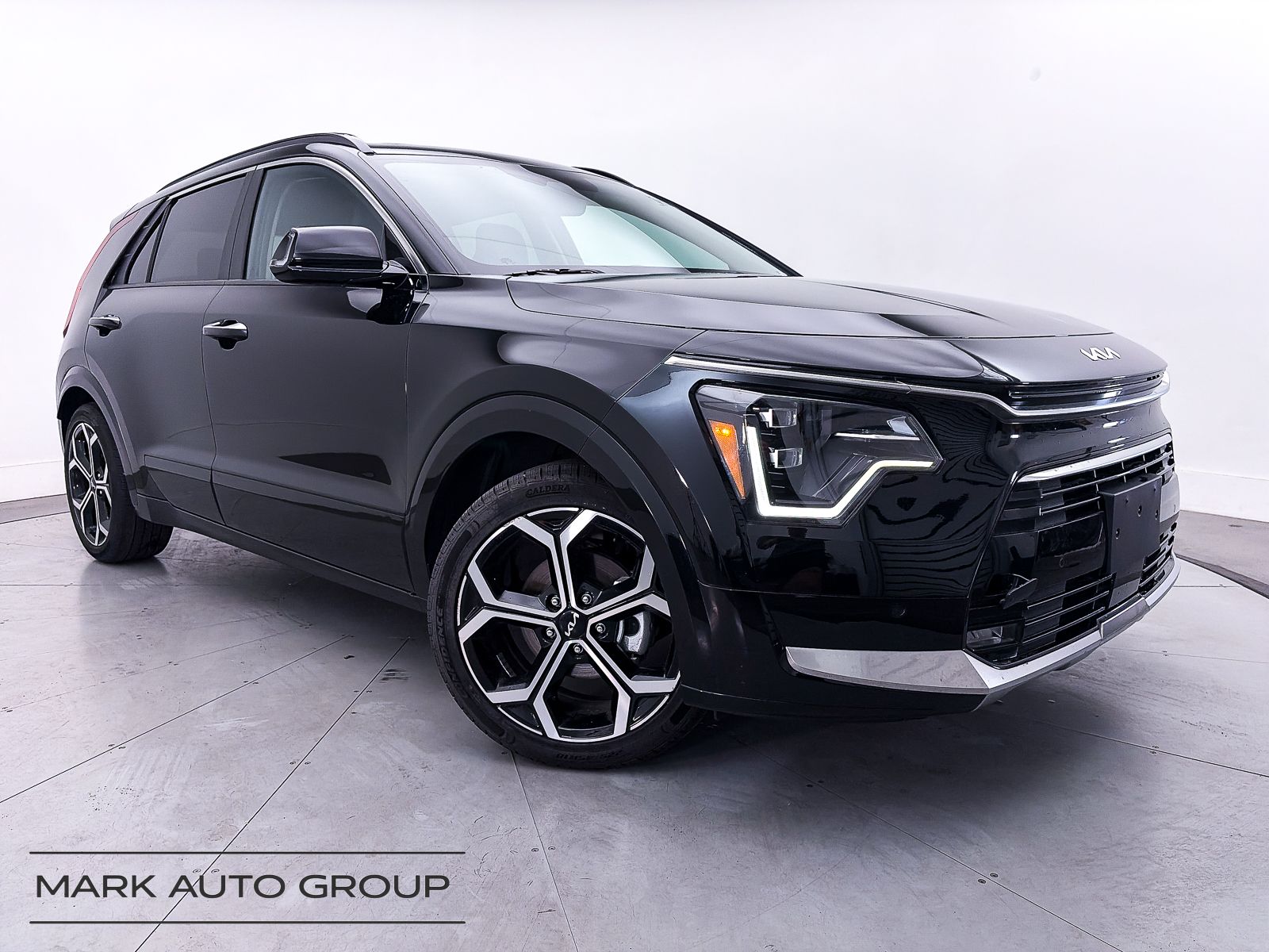 2023 Kia Niro SX Touring