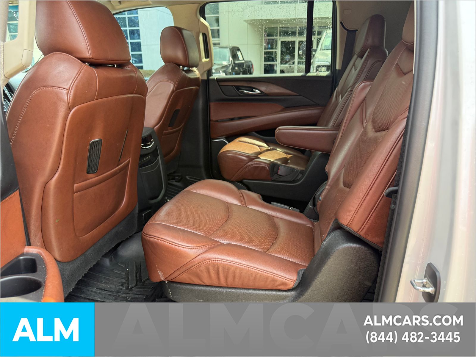 Used 2020 White Cadillac Luxury image 10