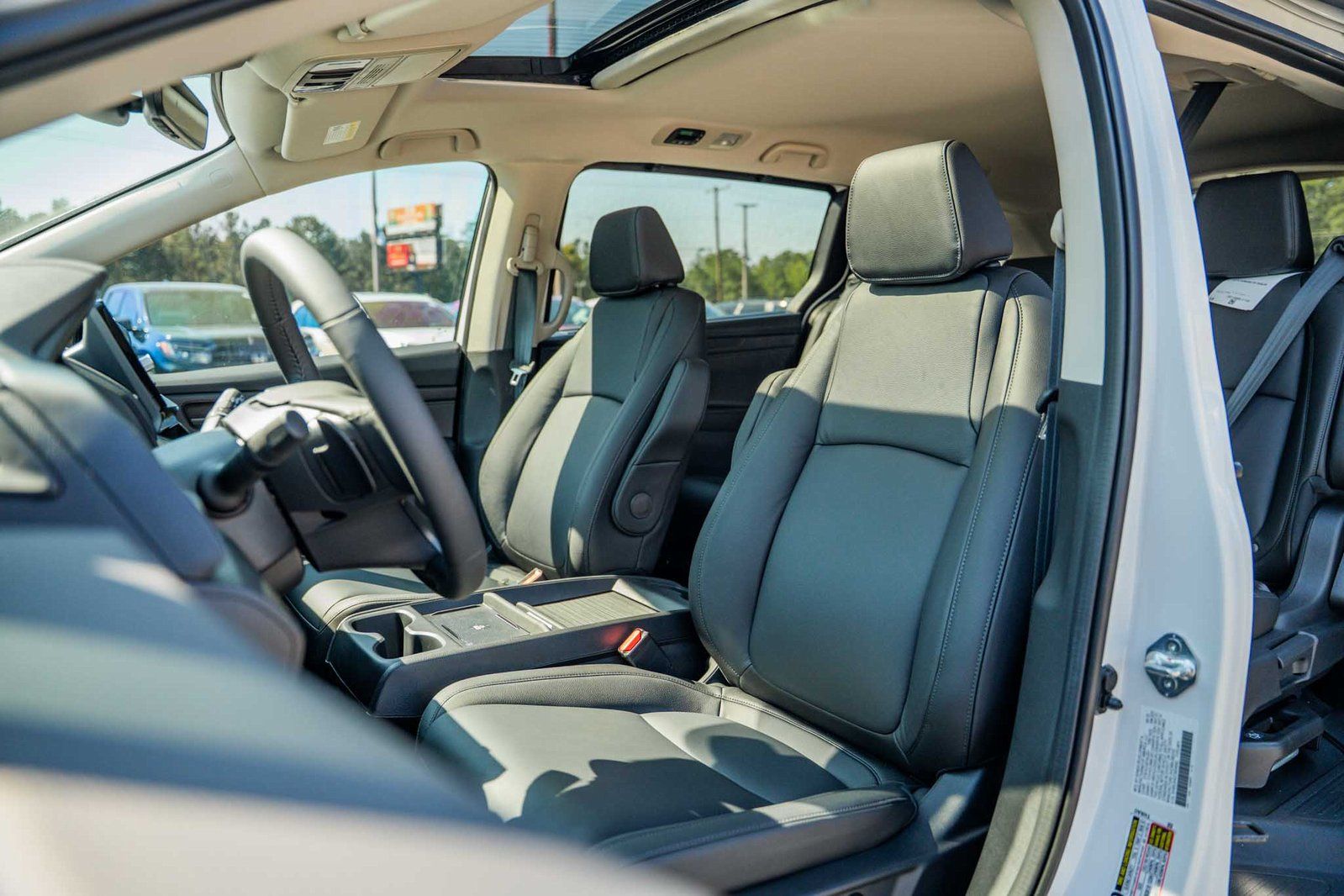 2026 Honda Odyssey EX-L - Photo 15