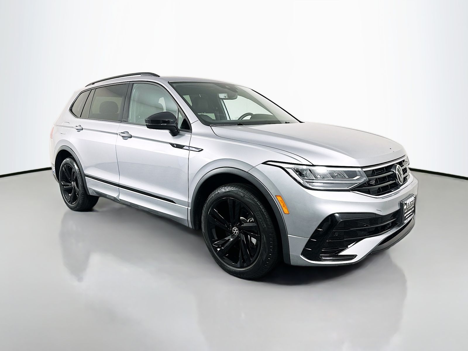2023 Volkswagen Tiguan SE R-Line Black 4Motion