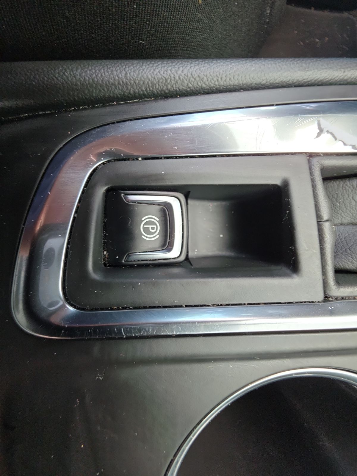 Used 2024 White Chevrolet LT image 24