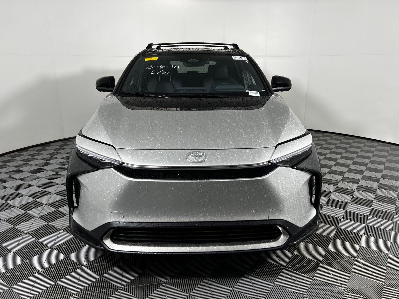 Thumbnail: 2024 Toyota bZ4X - 2