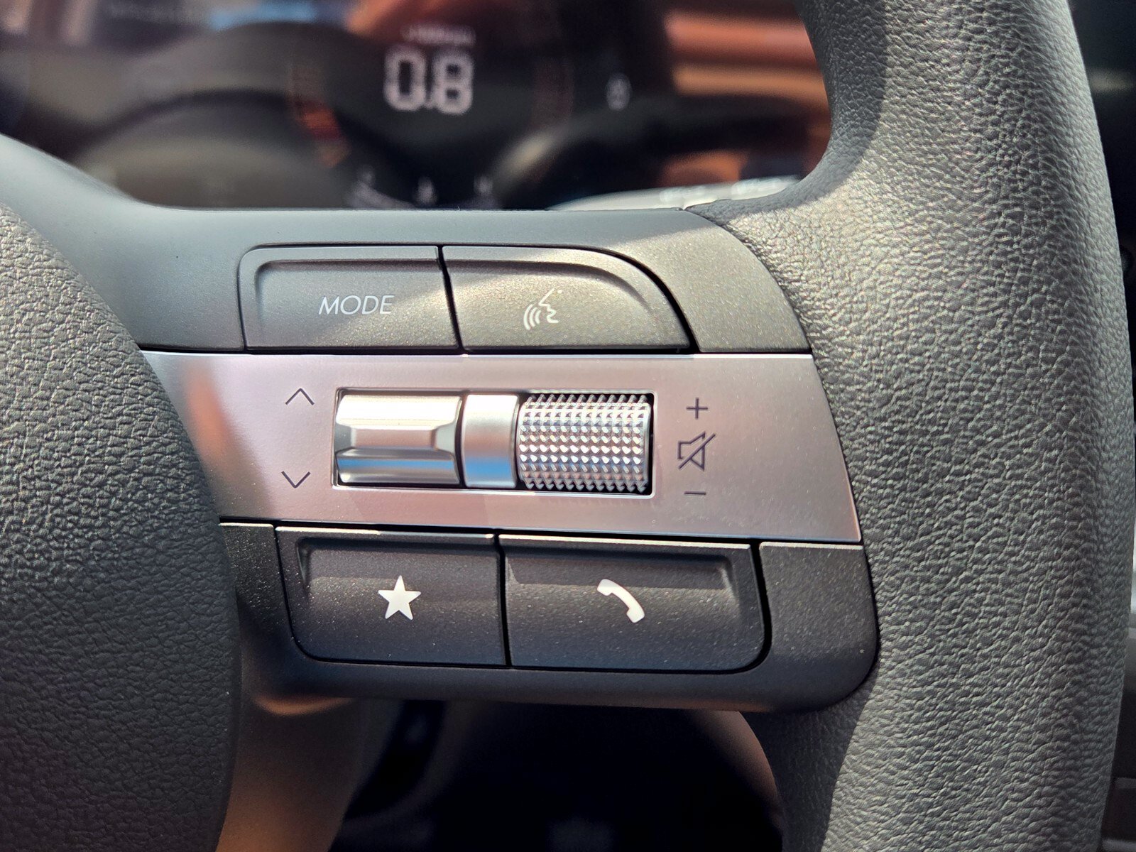 New 2027  HYUNDAI SE image 25