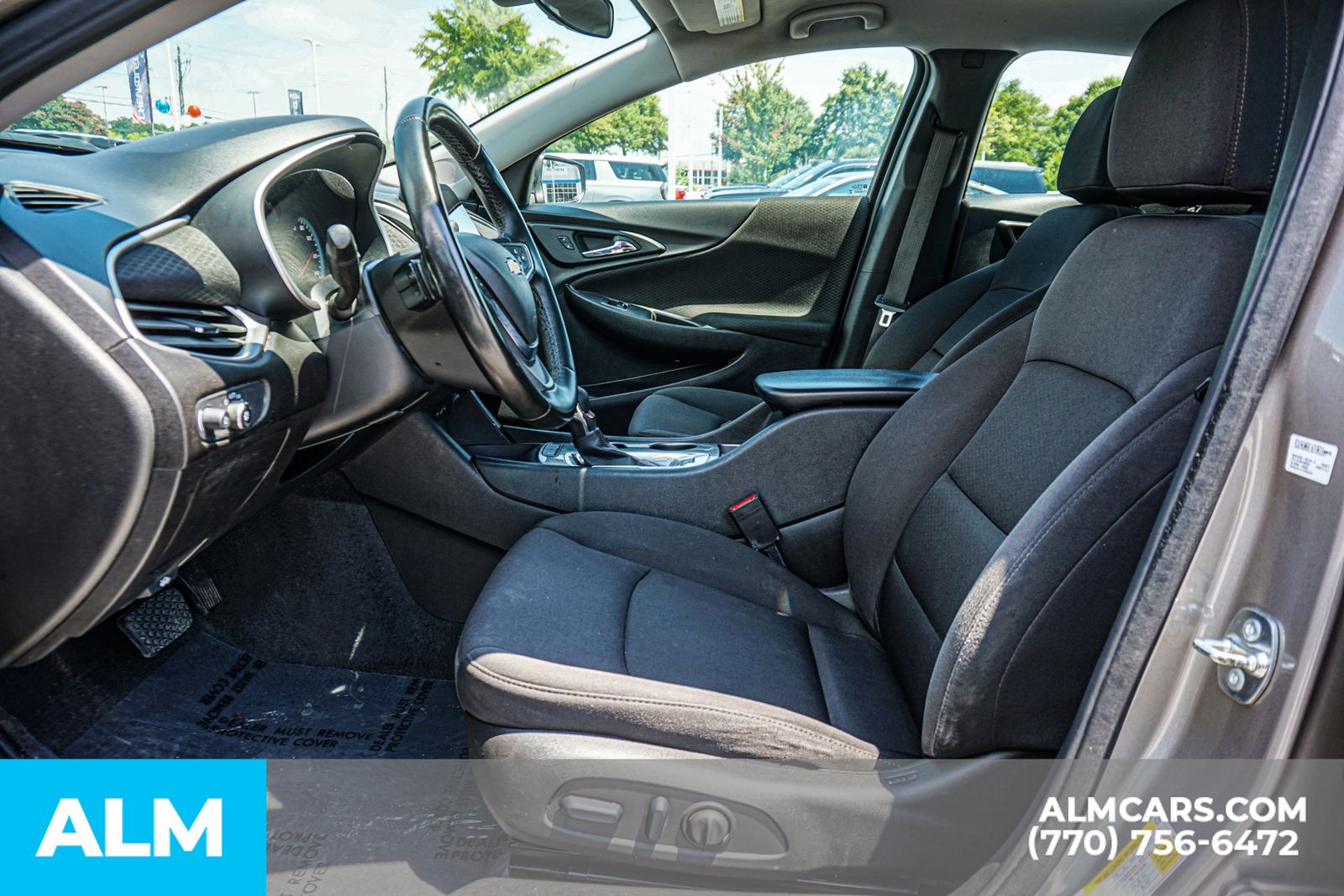 Used 2024 Gray Chevrolet RS image 21