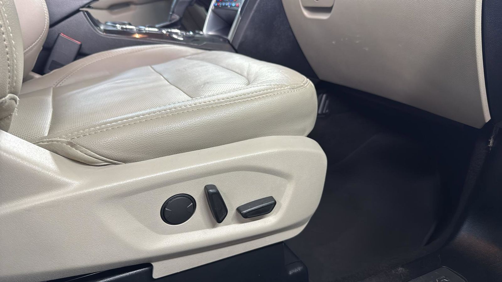 Used Car 2019 Ford Explorer  Limited For Sale Under $20,000 In Austin, Texas