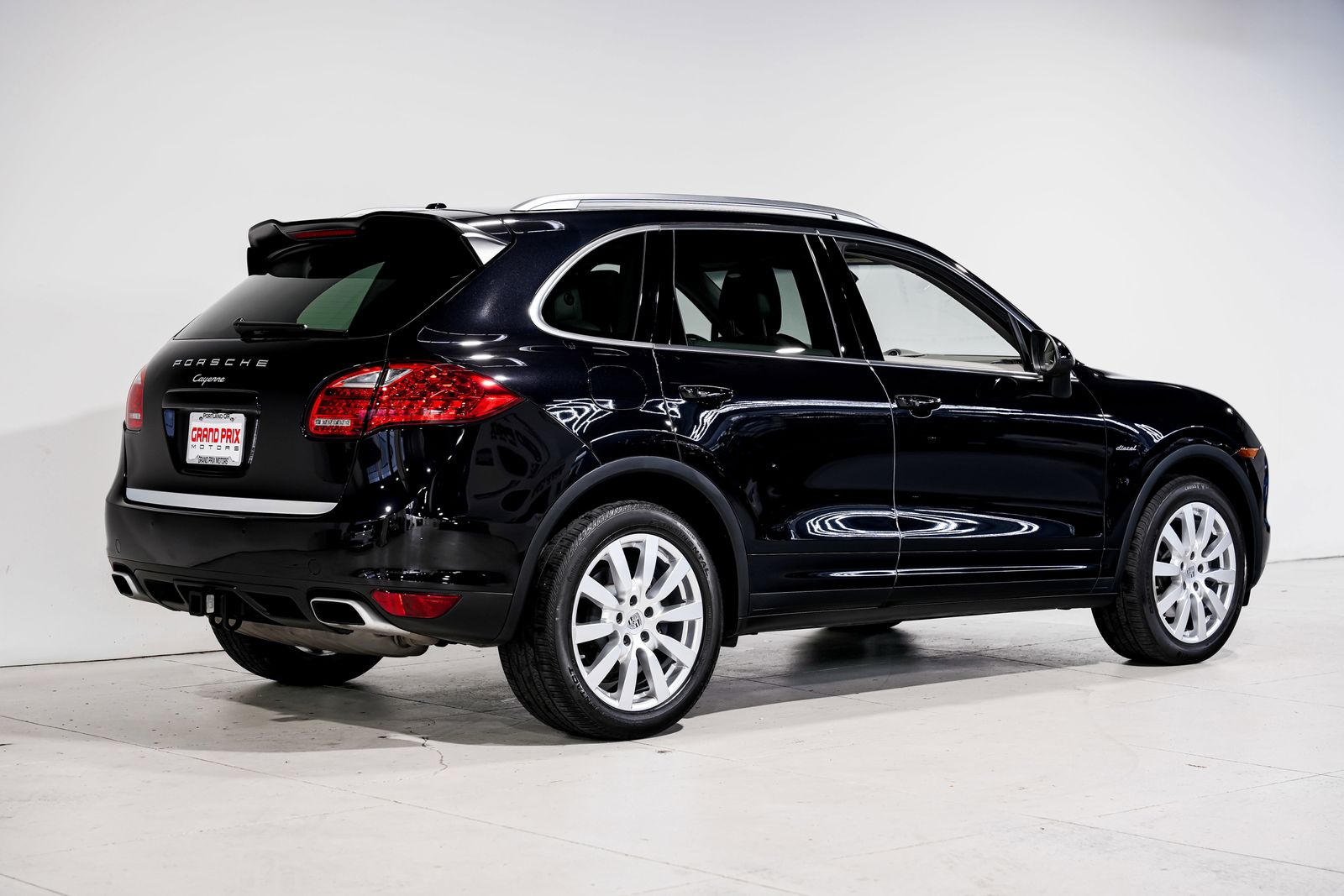 2013 Porsche Cayenne Diesel — photo 2