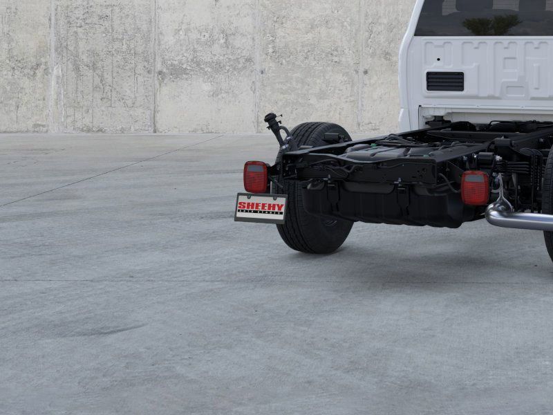 New 2025 Oxford White Ford XL image 22