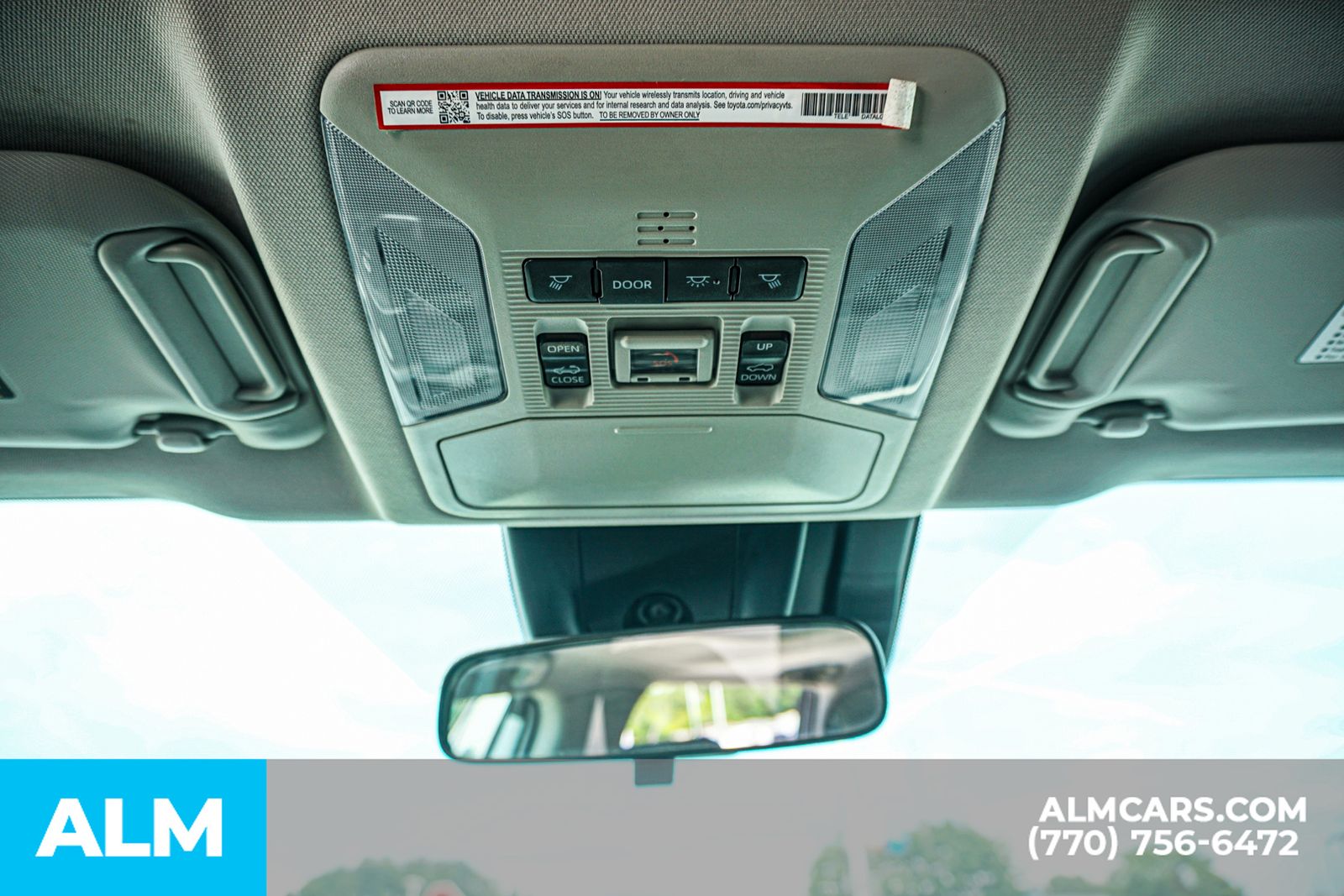 Used 2025 Beige Toyota XLE Premium image 64