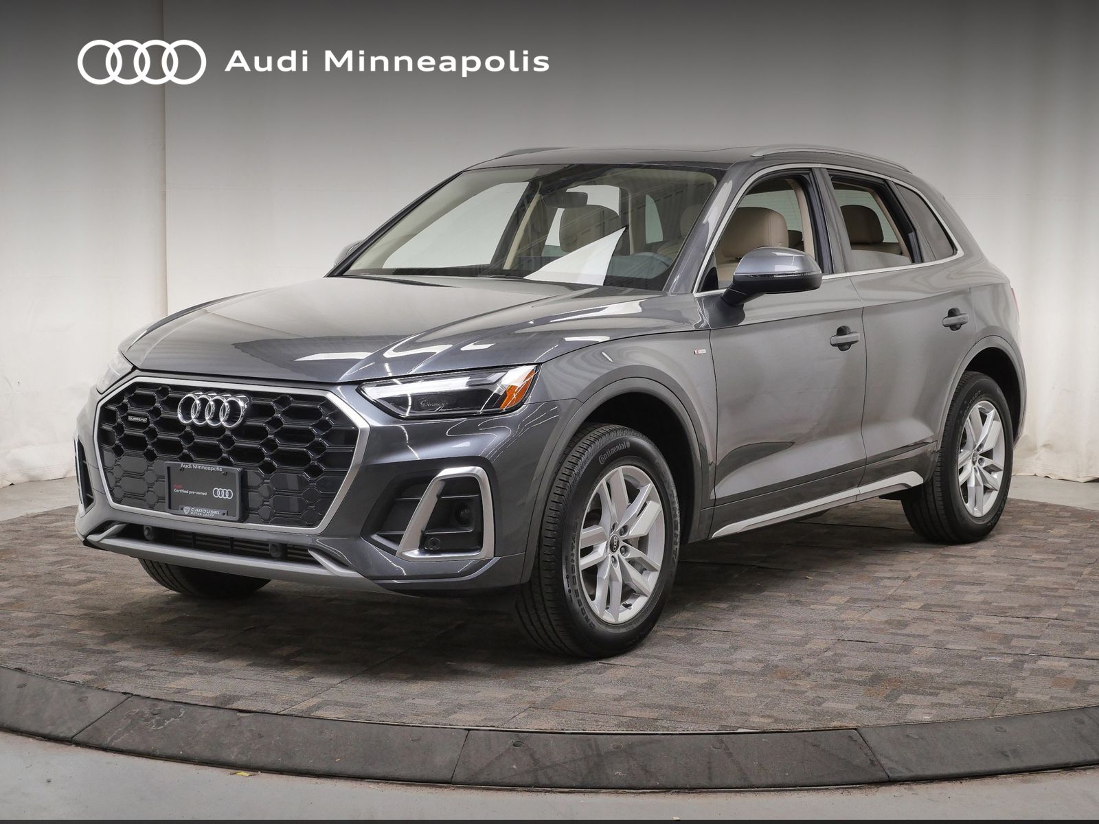 Daytona Gray Pearl Effect 2023 Audi Q5 SUV / Crossover All-Wheel Drive 7-Speed Automatic