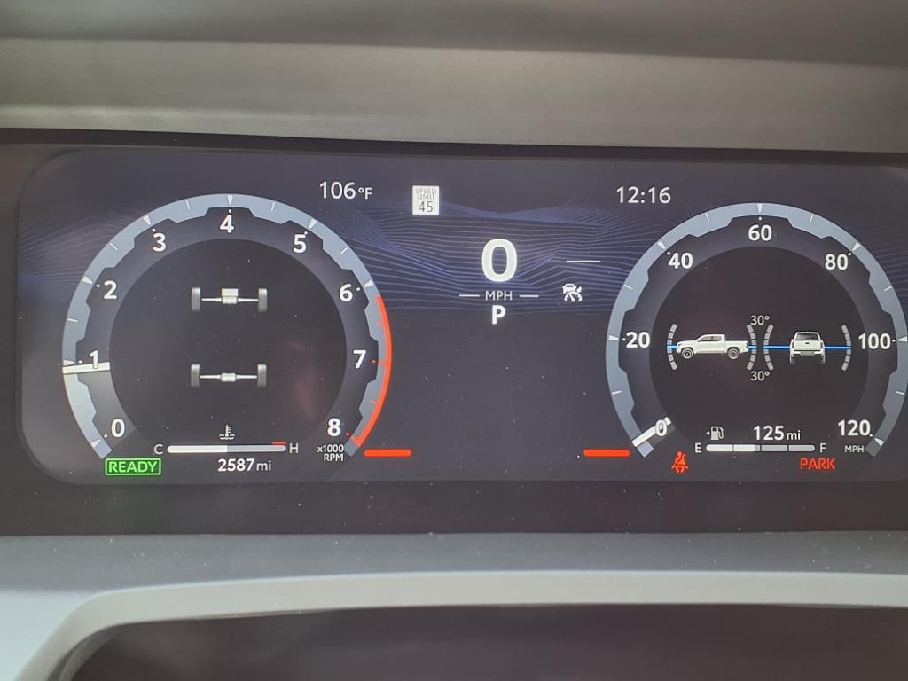 2025 Toyota Tacoma Hybrid TRD Sport - 7