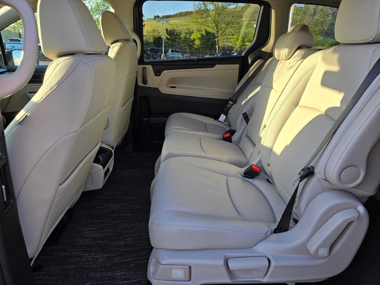 2026 Honda Odyssey EX-L - Photo 11