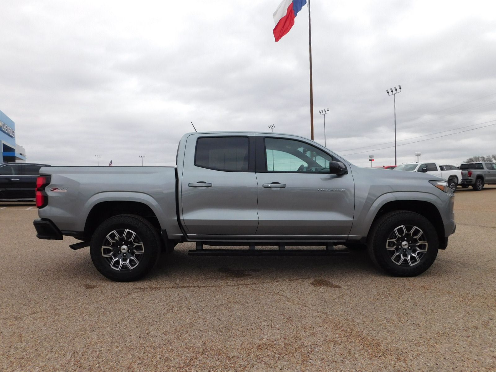 2025 Chevrolet Colorado Z71 21