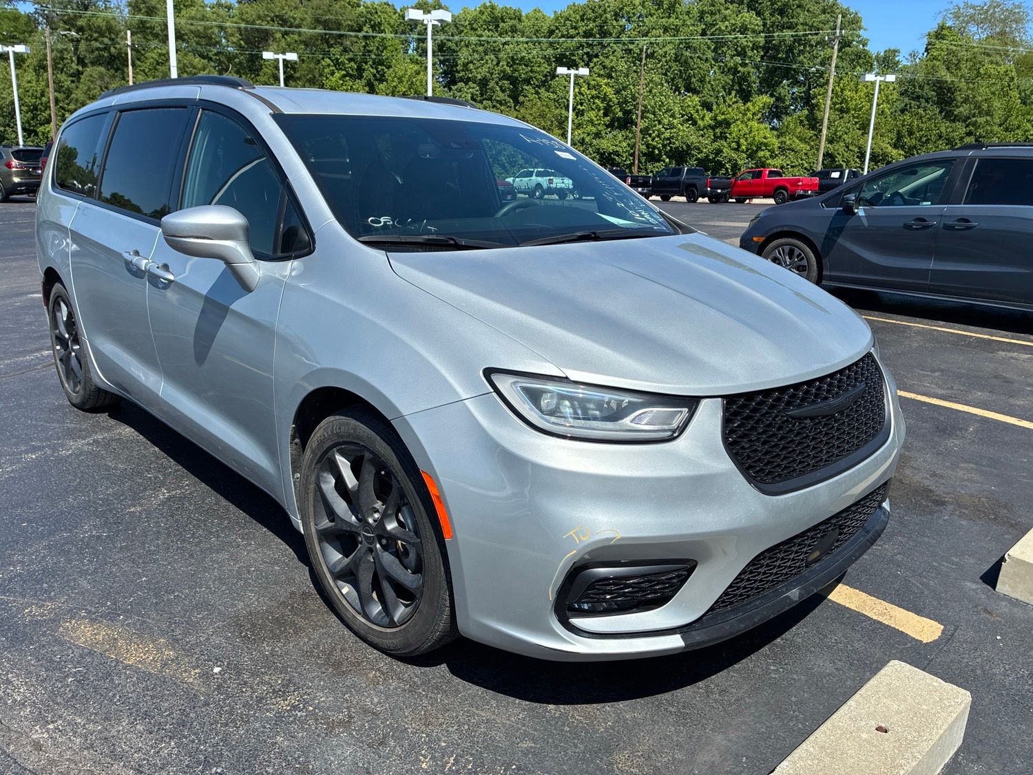 Chrysler Pacifica Touring L FWD