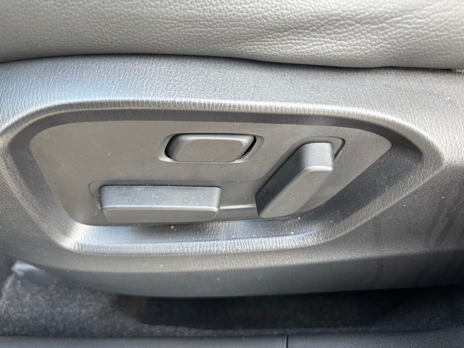 Used Car 2022 Mazda Cx-5  2.5 S Premium Package For Sale Under $30,000 In Austin, Texas