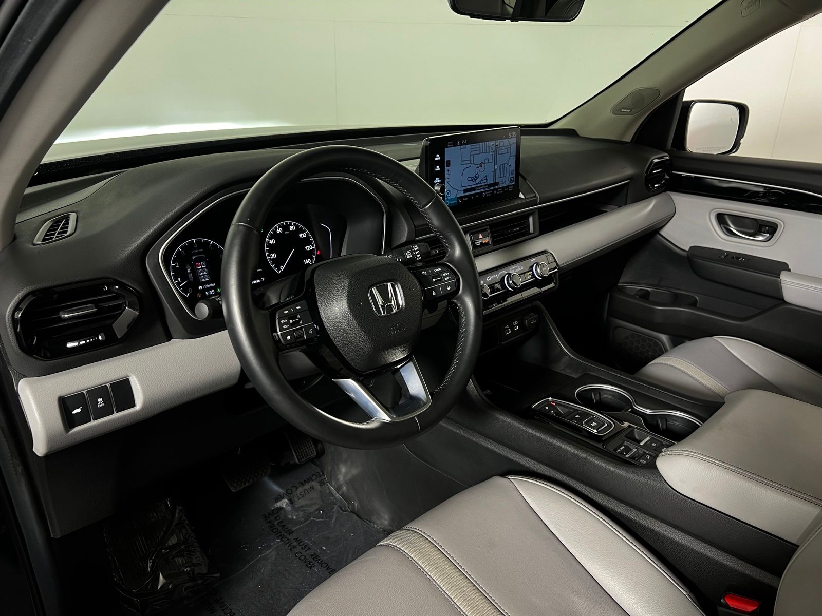 Thumbnail: 2025 Honda Pilot - 12