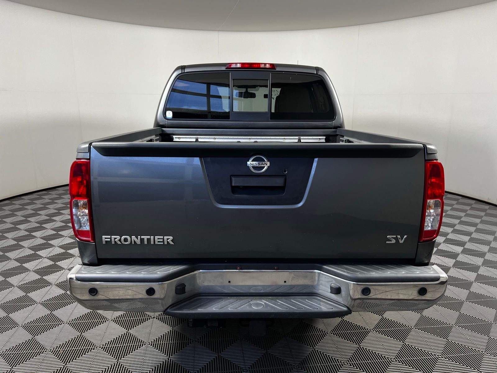 2016 Nissan Frontier SV 6