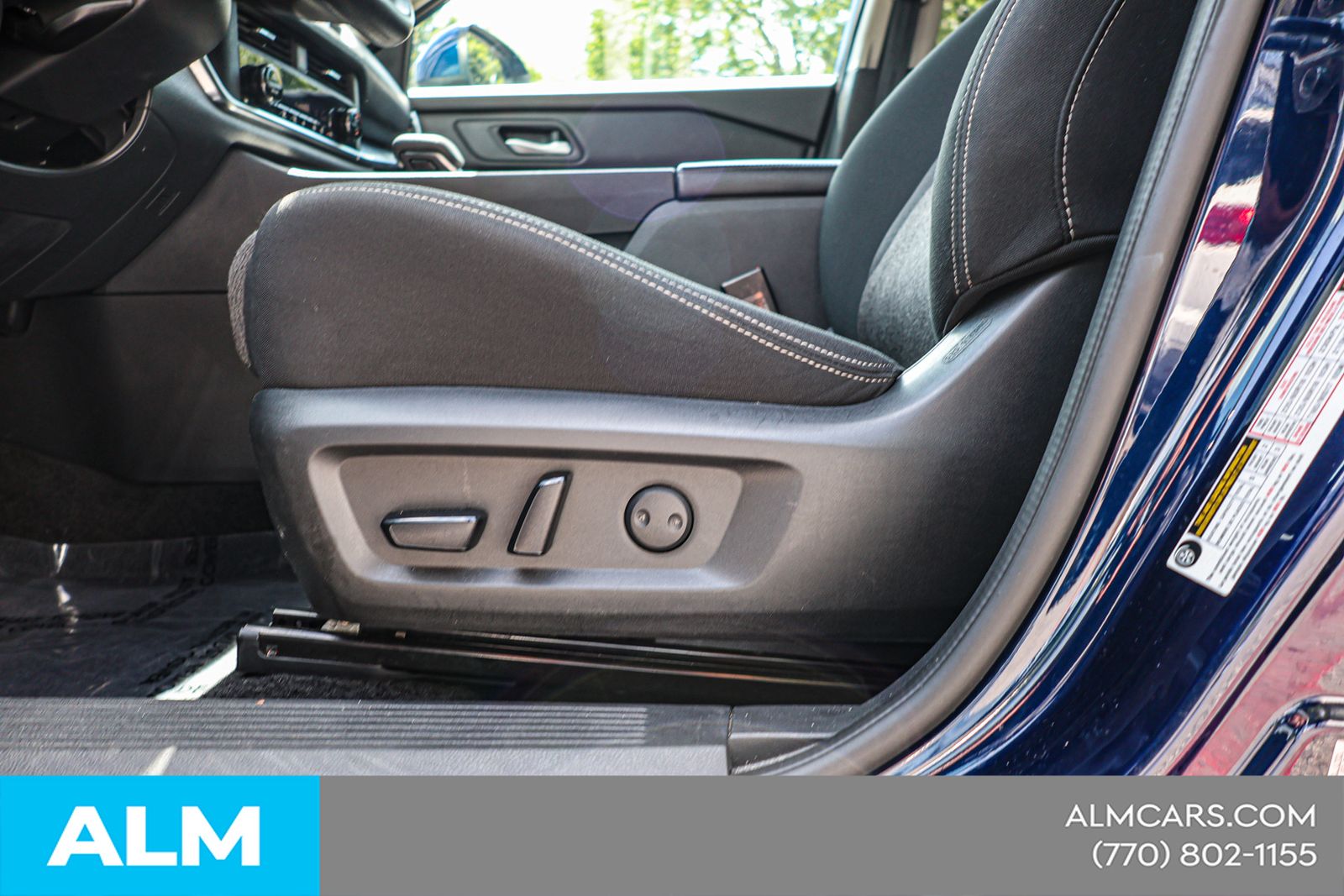 Used 2024 Blue Nissan SV image 19