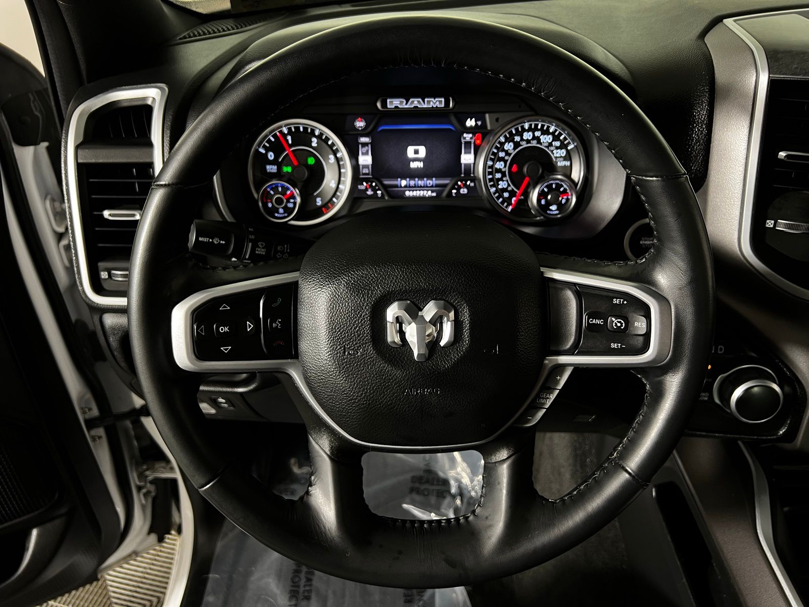 Thumbnail: 2022 RAM 1500 - 13