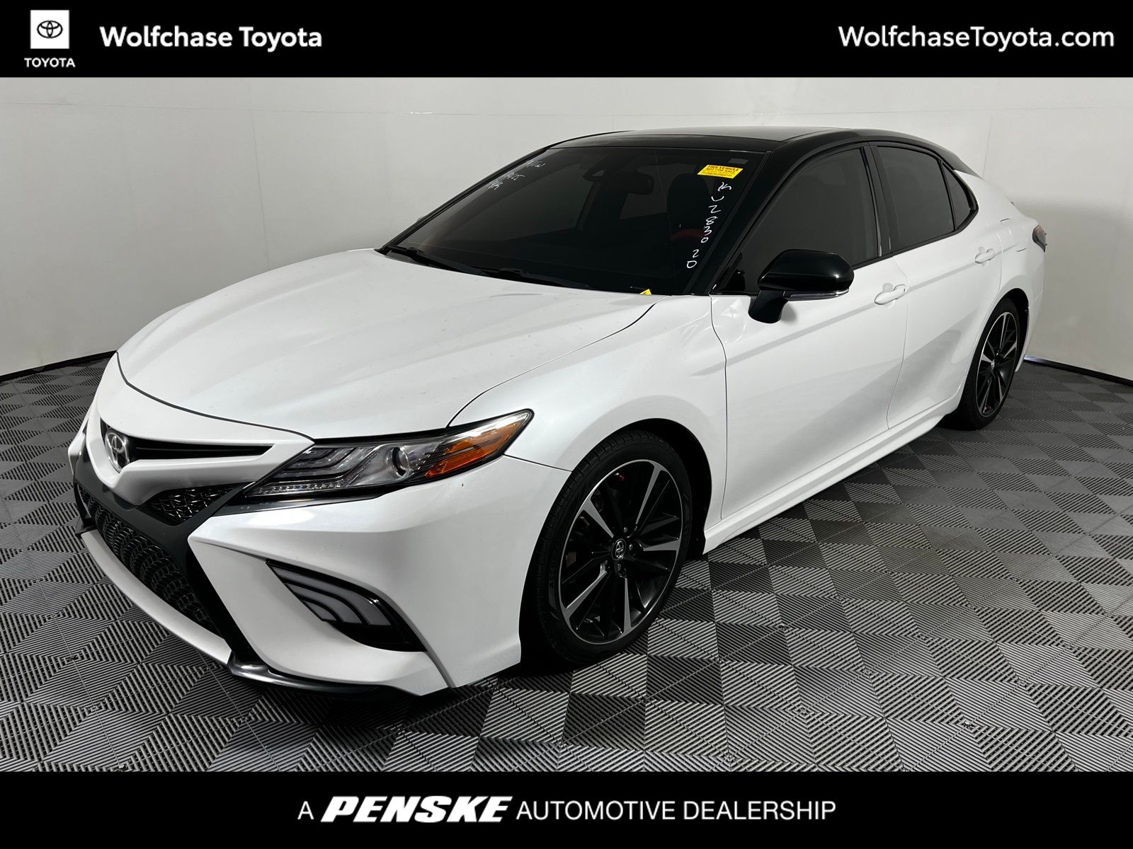 Thumbnail: 2019 Toyota Camry - 1