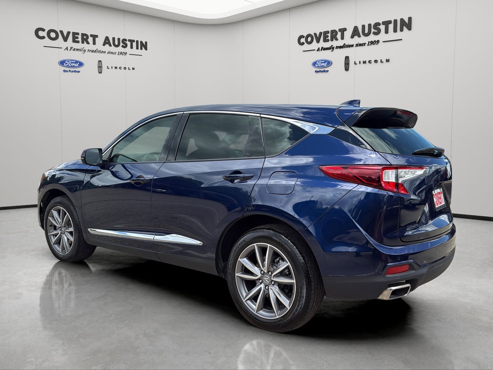 Used Car 2023 Acura Rdx  Technology Package For Sale Under $35,000 In Austin, Texas
