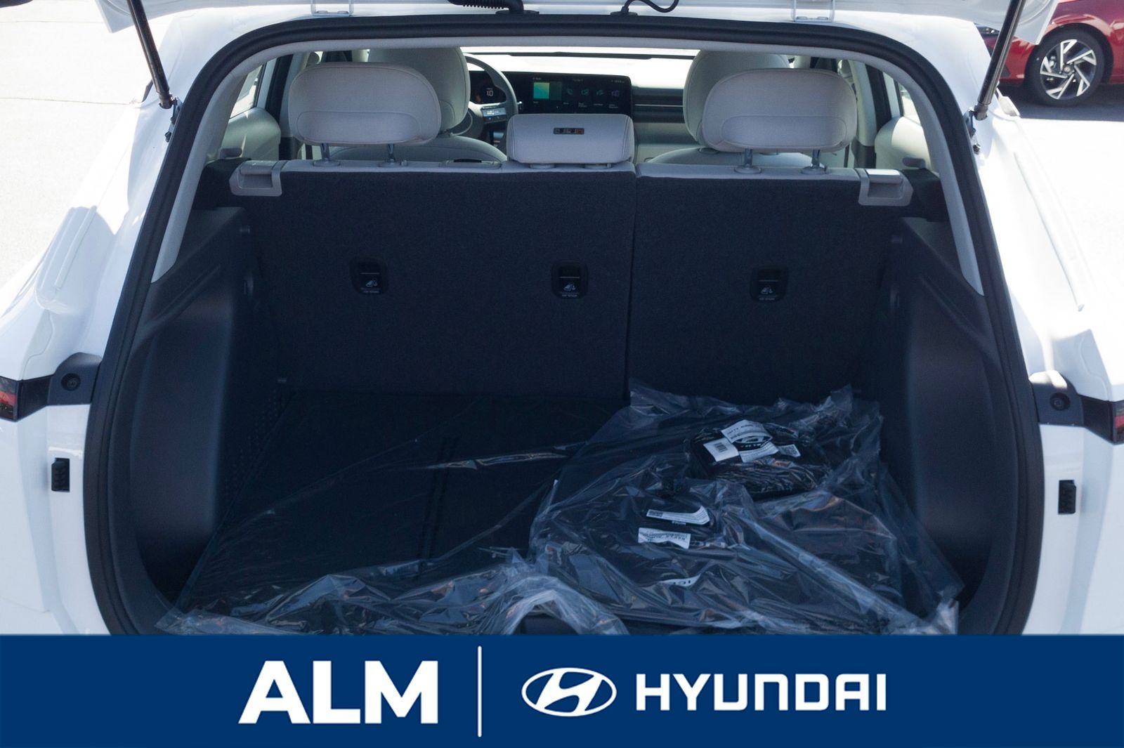2026 Hyundai Kona SE photo 6