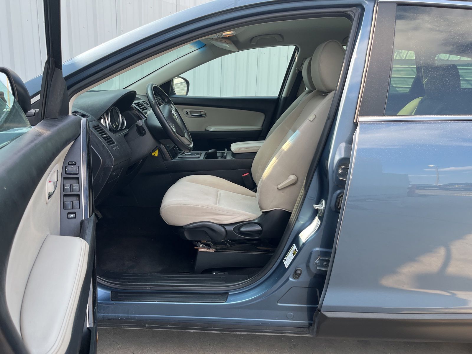 Used Car 2014 Mazda Cx-9  Sport For Sale Under $10,000 In Austin, Texas