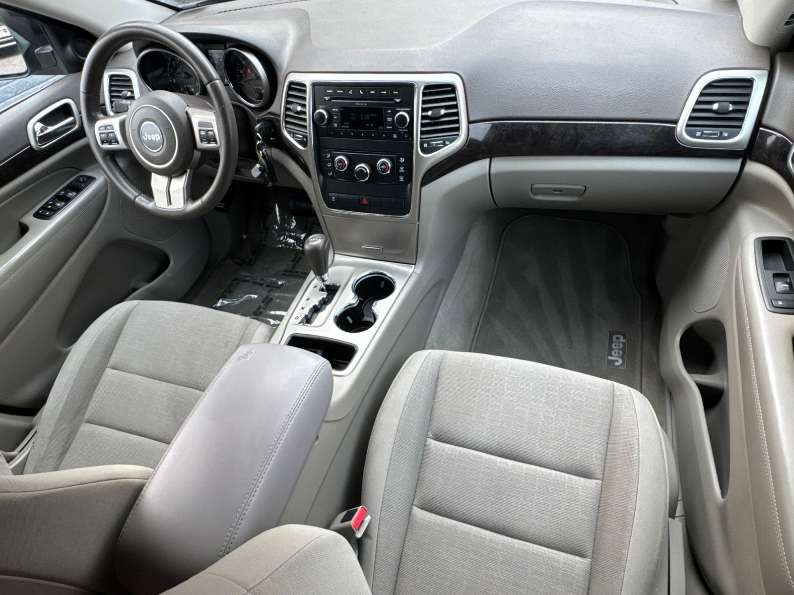 Used 2012 Brilliant Black Crystal Pearlcoat Jeep Laredo image 30