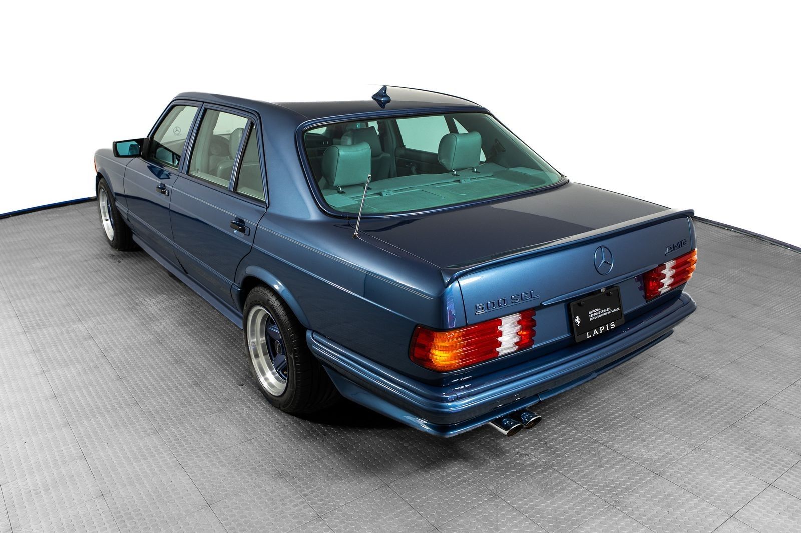View vehicle photo 5