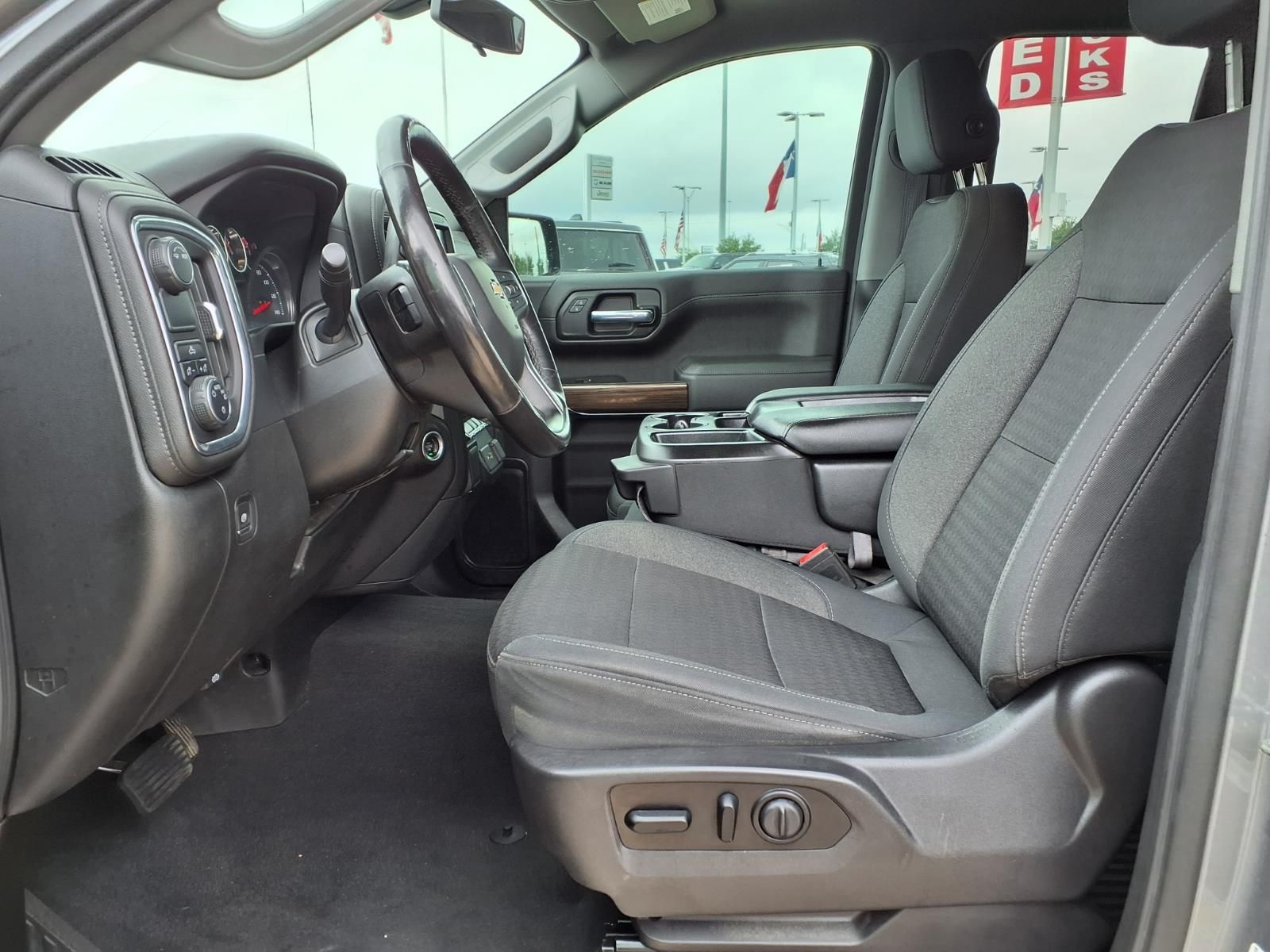 2020 Chevrolet Silverado 1500 LT Gray at Traditions Chevrolet