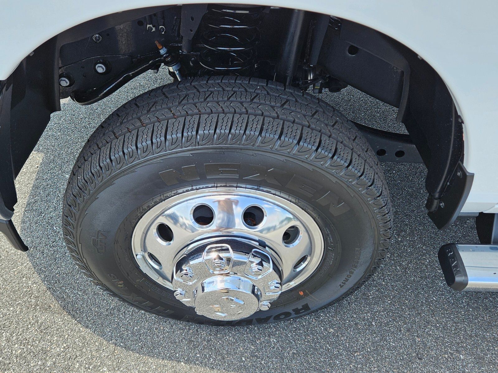 2025 Ram 3500 Tradesman photo 8